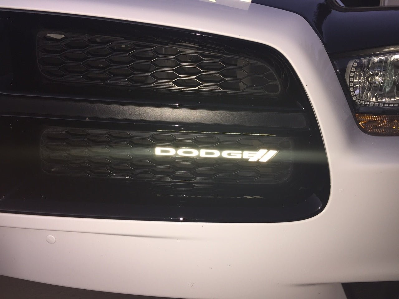 DODGE Grille Emblem Overlay Decal - 2013 - 2023 Charger - Speedlogix