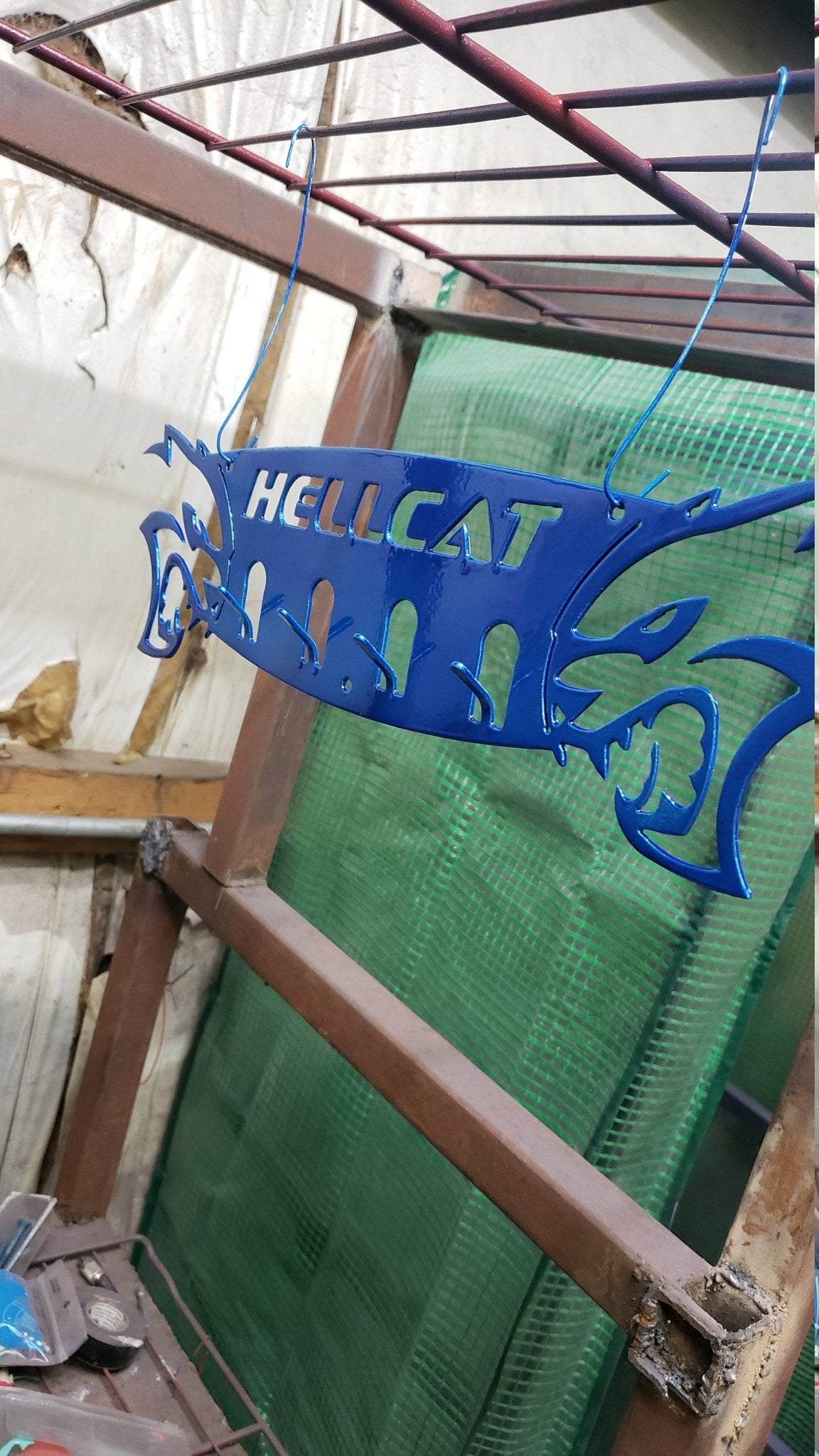 Dodge Hellcat Keychain Rack – Steel Wall Mounted Muscle Car Organizer - Speedlogix