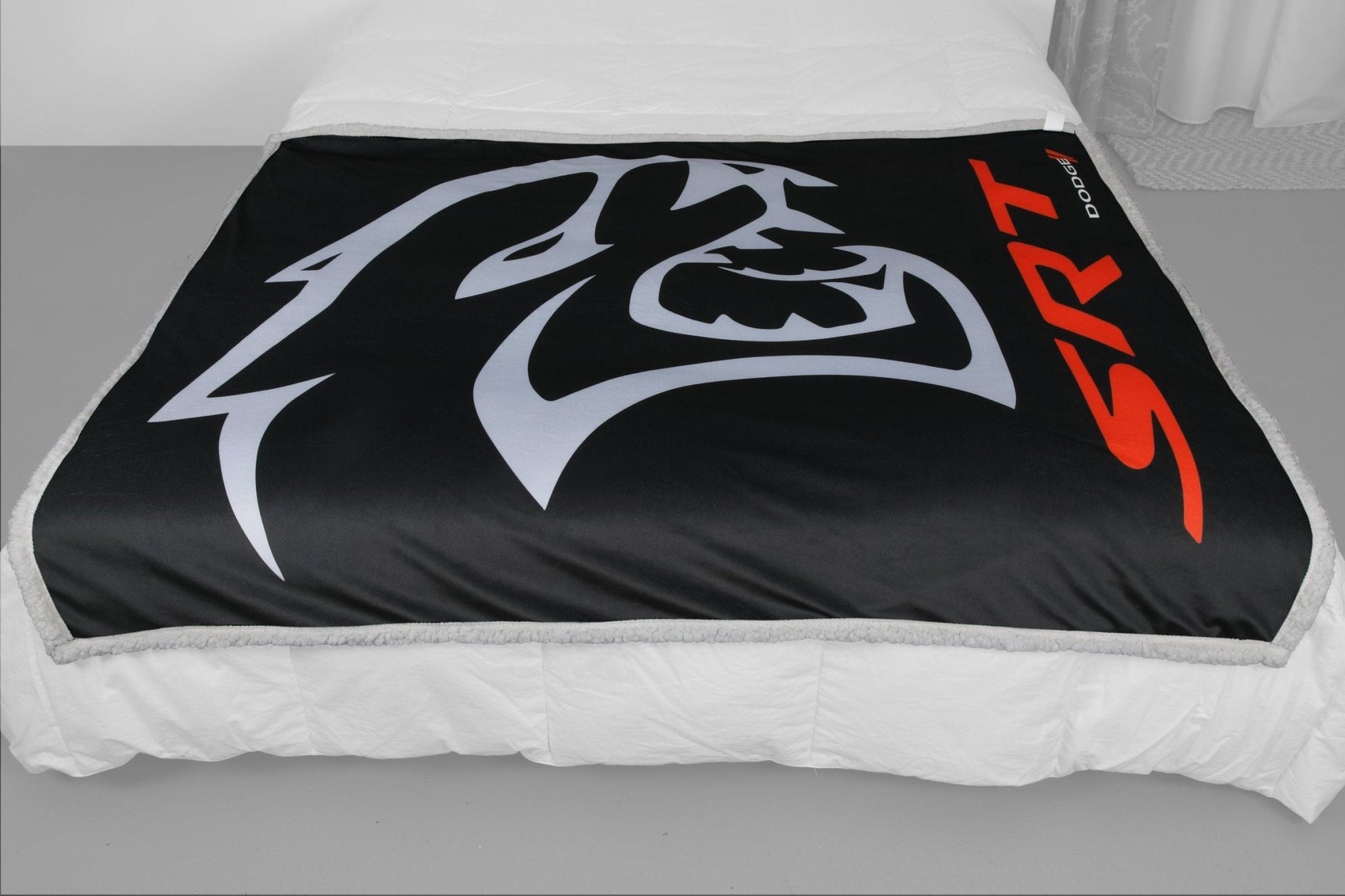 Dodge SRT Hellcat Sherpa Blanket - Speedlogix
