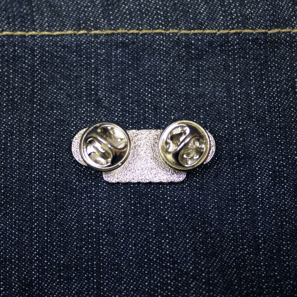 Enamel Pin - Jeep® Flag Grille - Speedlogix