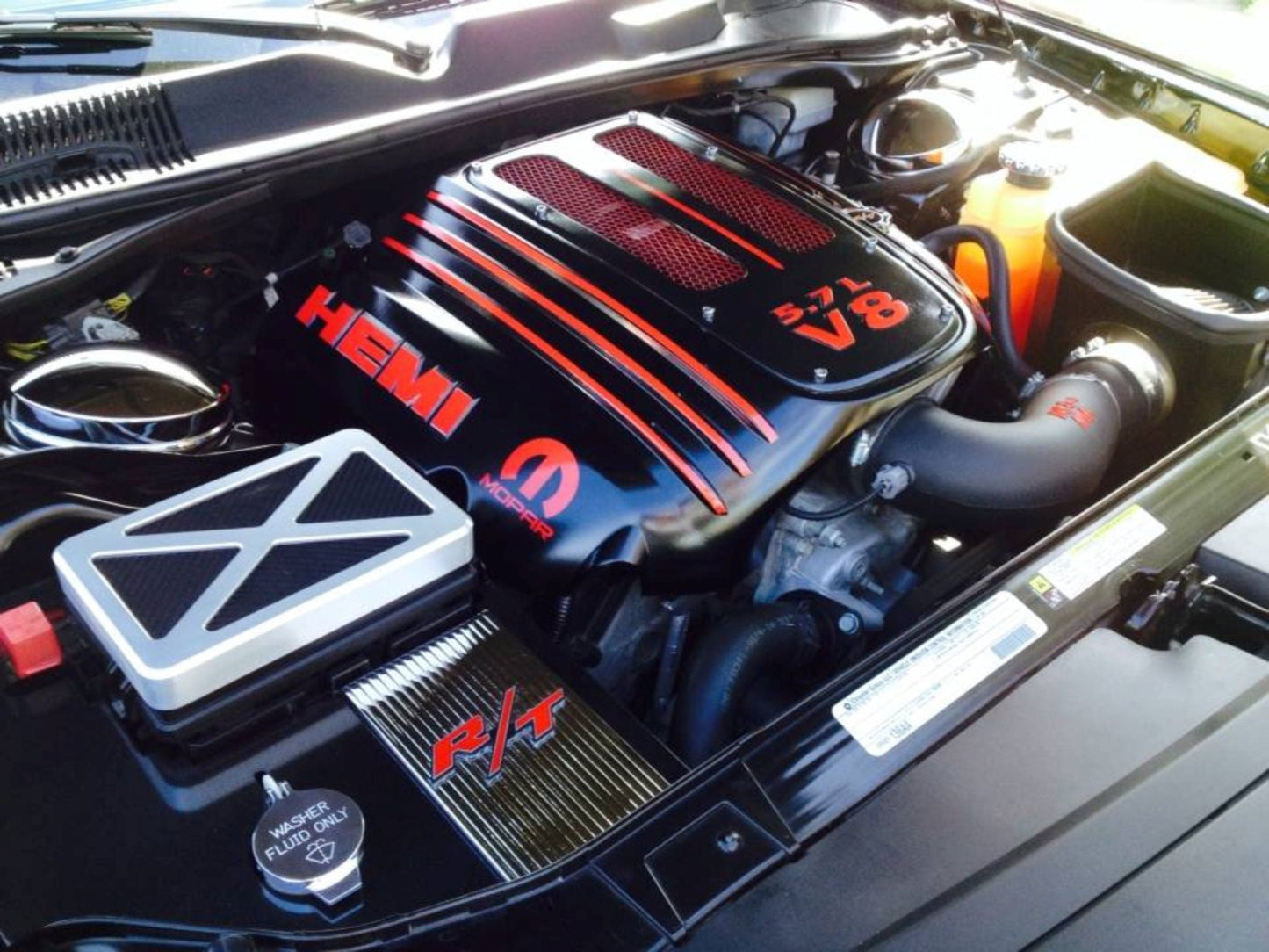 Engine Cover STRIPE Decals - 09 - 23 Challenger 5.7L - Speedlogix