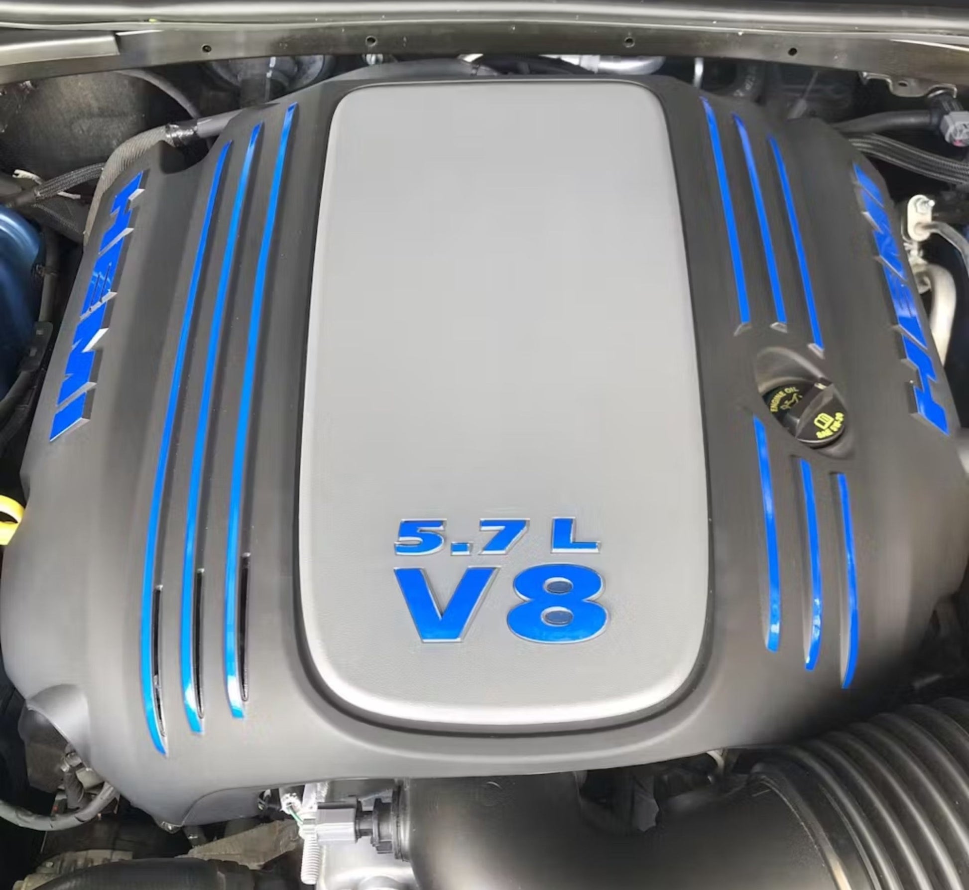 Engine Cover STRIPE Decals - 09 - 23 Challenger 5.7L - Speedlogix