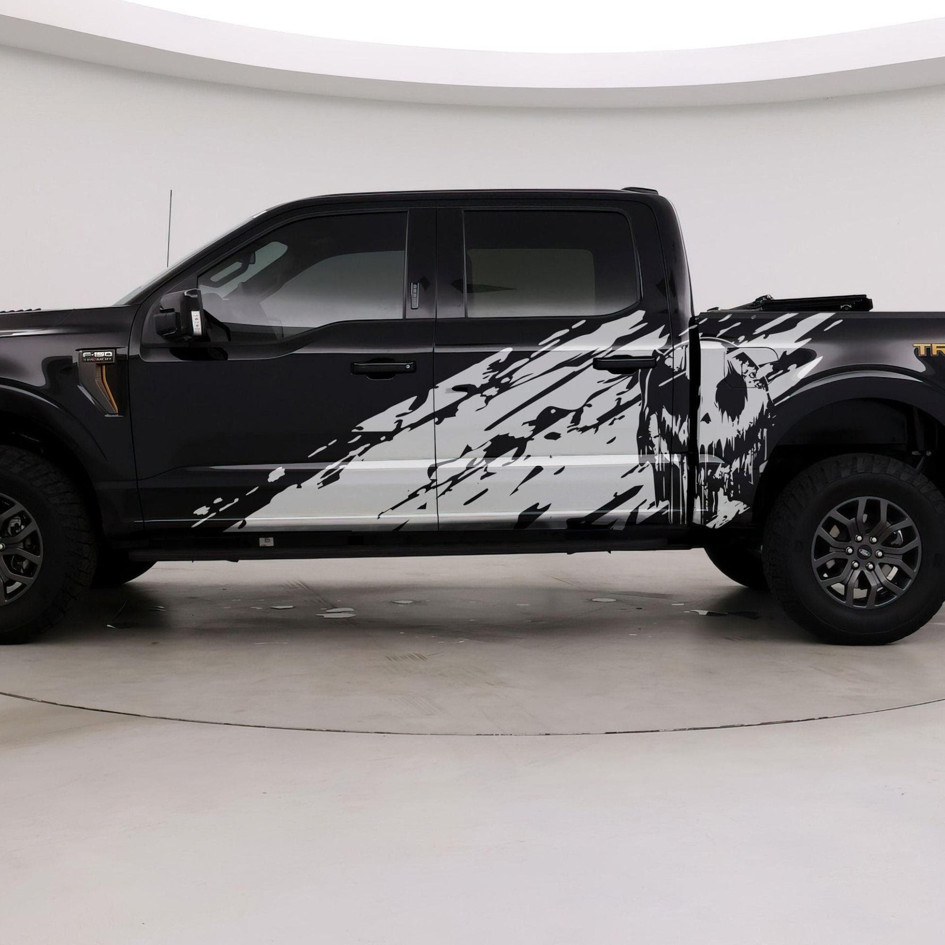 Evil Smiling Face Mud Splash Truck Decal Sticker. 6938 - Speedlogix