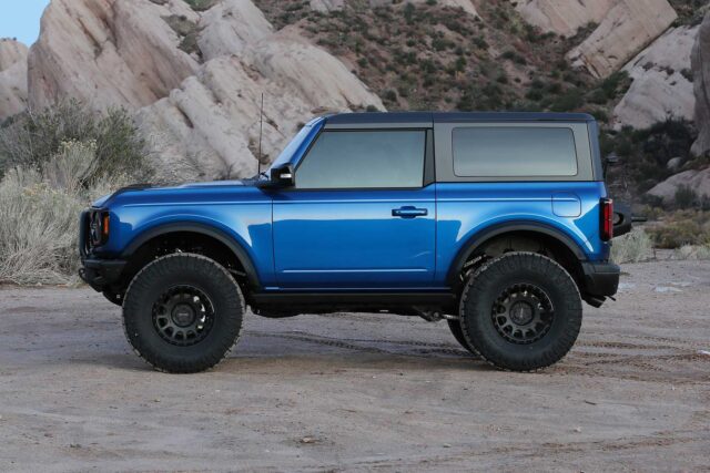 Fabtech 3" Dirt Logic Lift Kit 2021 - 2025 Bronco (2 Door) - Speedlogix