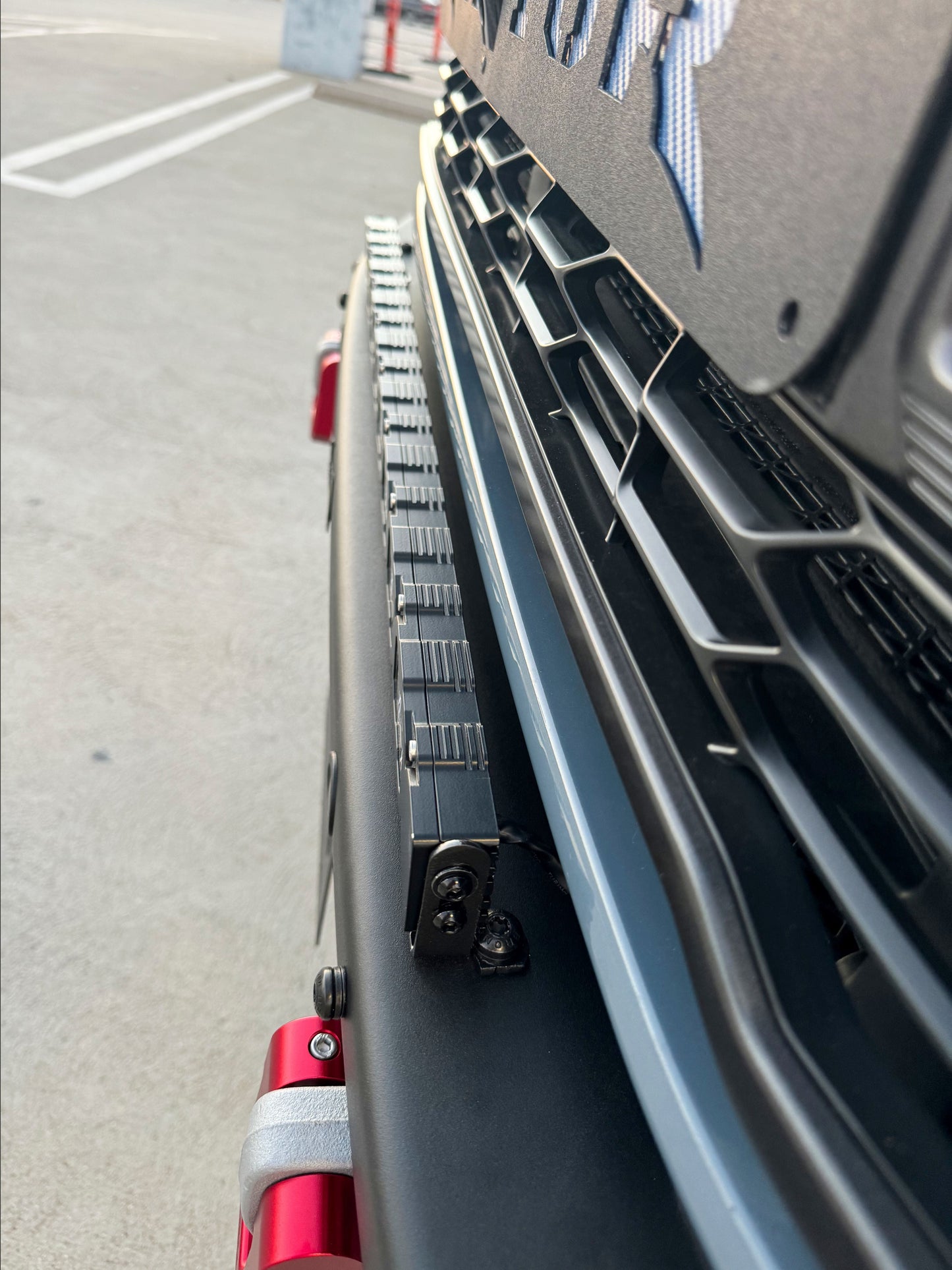 2021+ Ford Bronco Modular Bumper 30in Light Bar - PRO