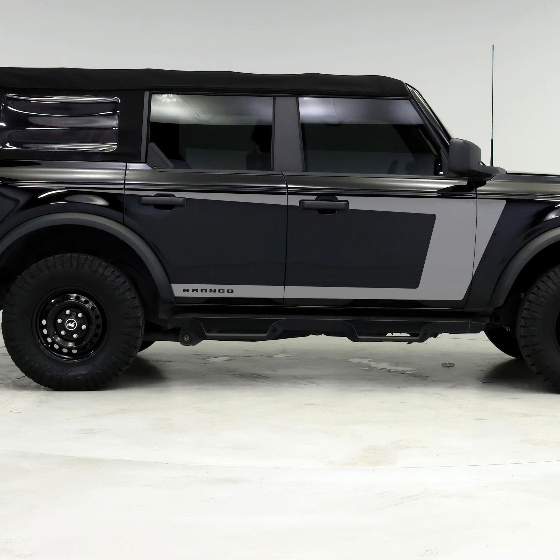 Graphic Decal for Ford Bronco. 6995 - Speedlogix