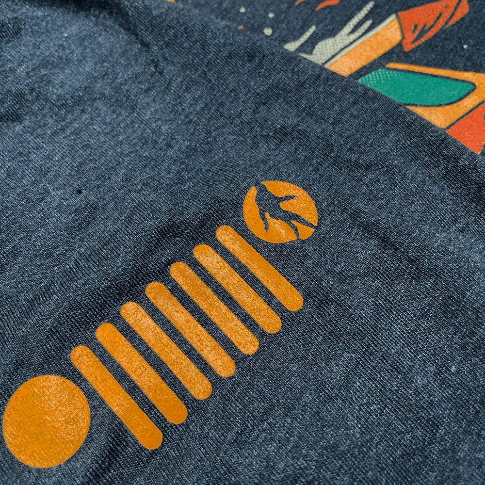 Ladies Jeep® Sasquatch Family V - neck - Black - Speedlogix