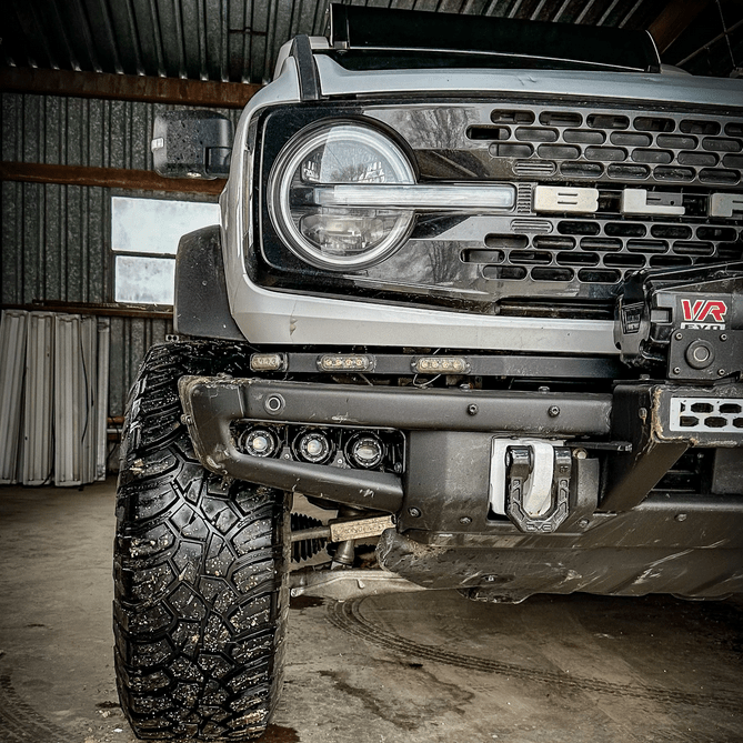 Oracle Laser Auxiliary Light / LED Fog Light Kit 2021 - 2024 Bronco - Speedlogix