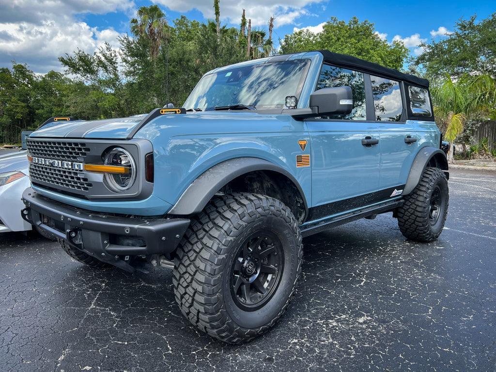 Printed Series American Flag Fender Stickers - 2021+ Bronco / Bronco Sport / Jeep / Universal - Speedlogix