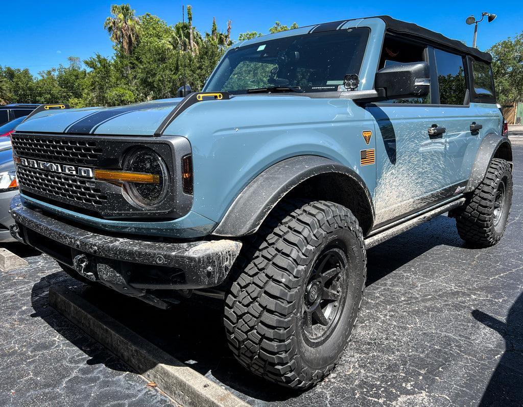 Printed Series American Flag Fender Stickers - 2021+ Bronco / Bronco Sport / Jeep / Universal - Speedlogix