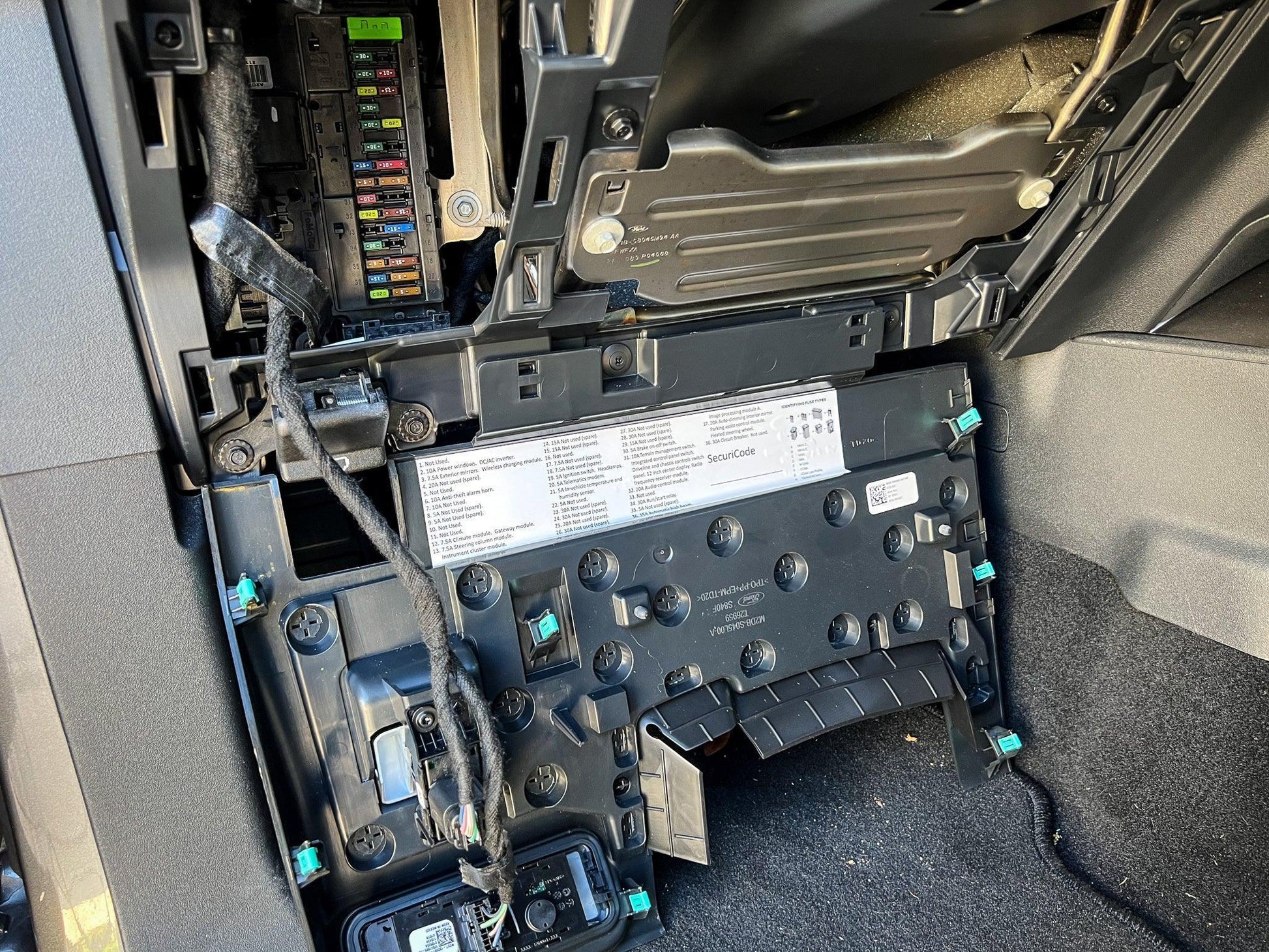 Printed Series Interior Under Steering Wheel Fuses Label - 2021+ Bronco - Speedlogix