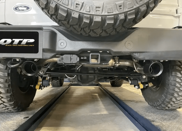 QTP Screamer Axle - Back, Black Tips 2021 - 2023 Bronco 2.3L/2.7L - Speedlogix