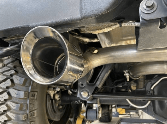 QTP Screamer Axle - Back, Stainless Tips 2021 - 2023 Bronco 2.3L/2.7L - Speedlogix