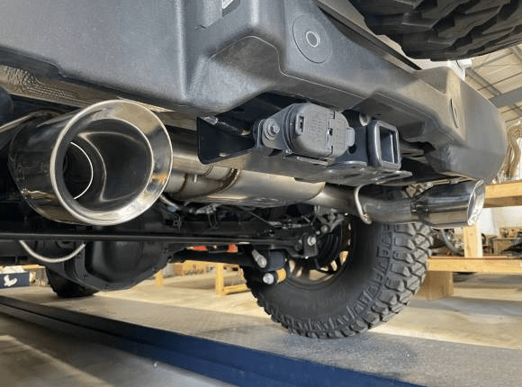 QTP Screamer Axle - Back, Stainless Tips 2021 - 2023 Bronco 2.3L/2.7L - Speedlogix