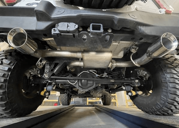 QTP Screamer Axle - Back, Stainless Tips 2021 - 2023 Bronco 2.3L/2.7L - Speedlogix