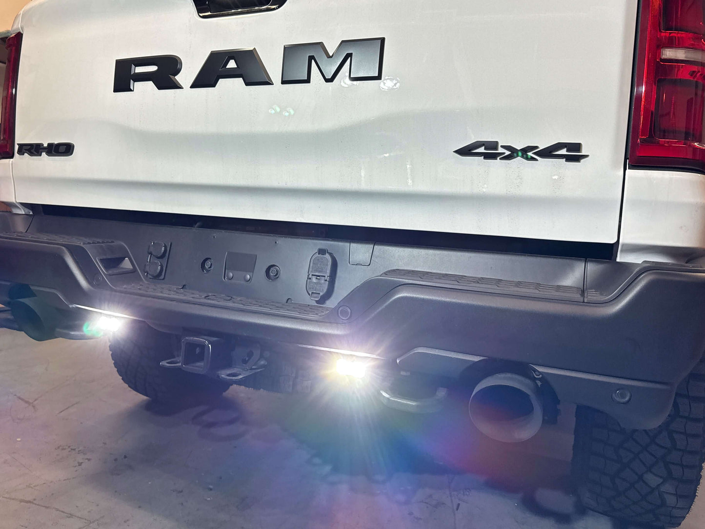 RAM TRX Reverse light kit 2021-2024