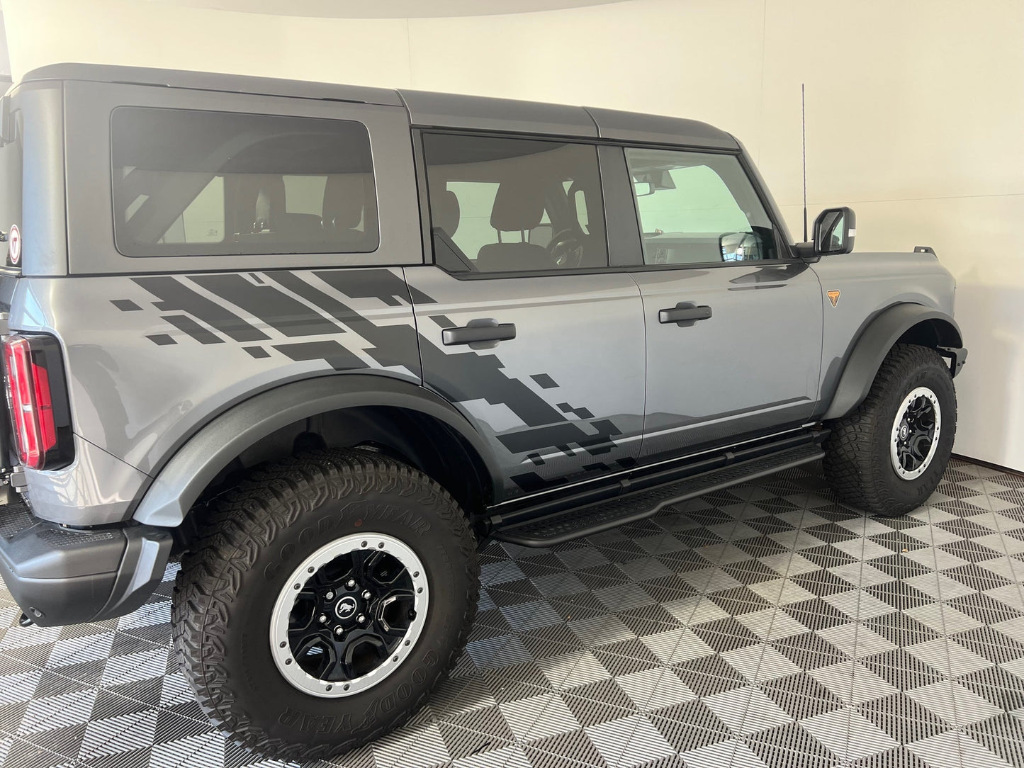 Side Decals for 2021 - 2025 Ford Bronco (x2) - Speedlogix