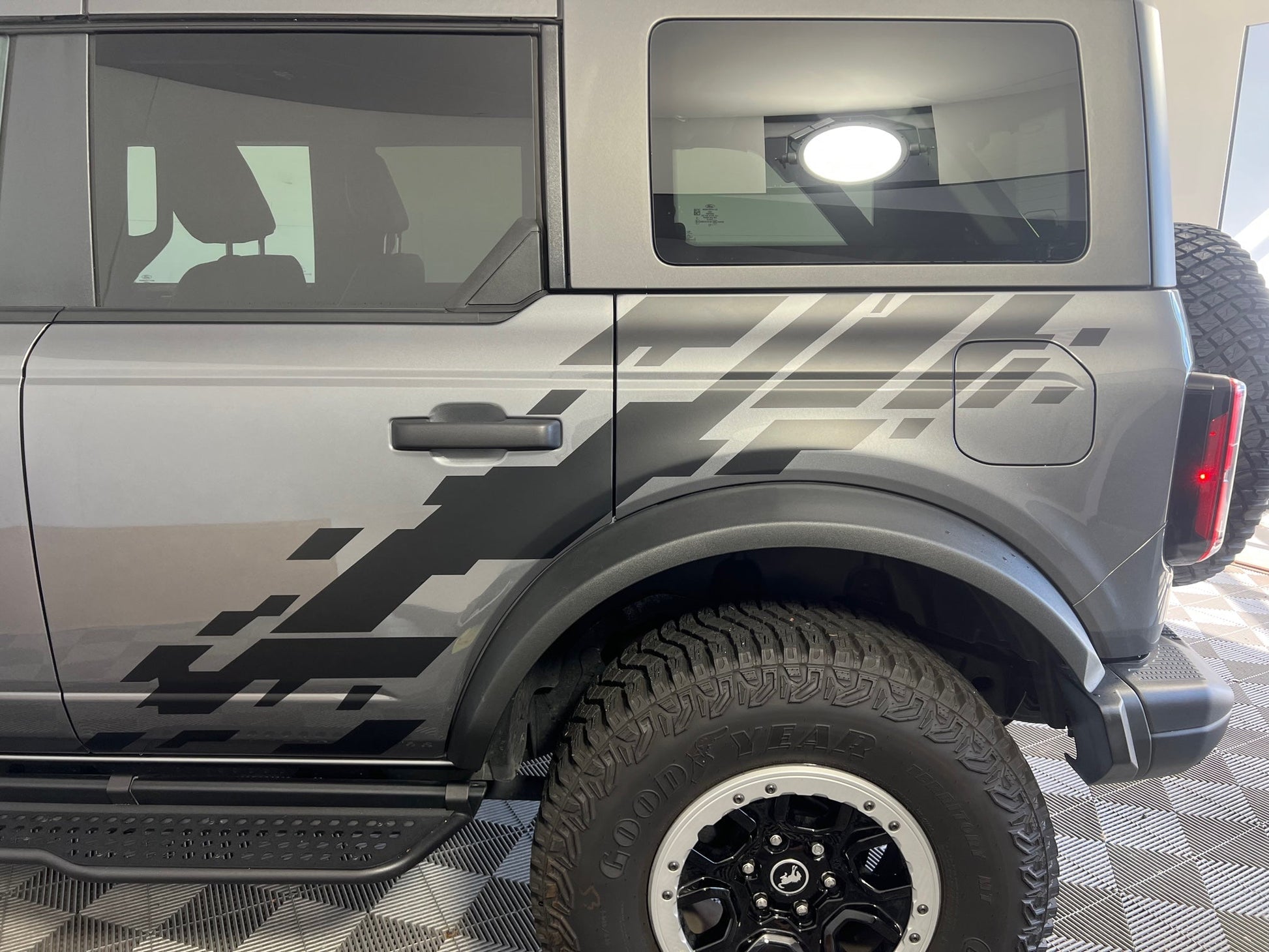 Side Decals for 2021 - 2025 Ford Bronco (x2) - Speedlogix