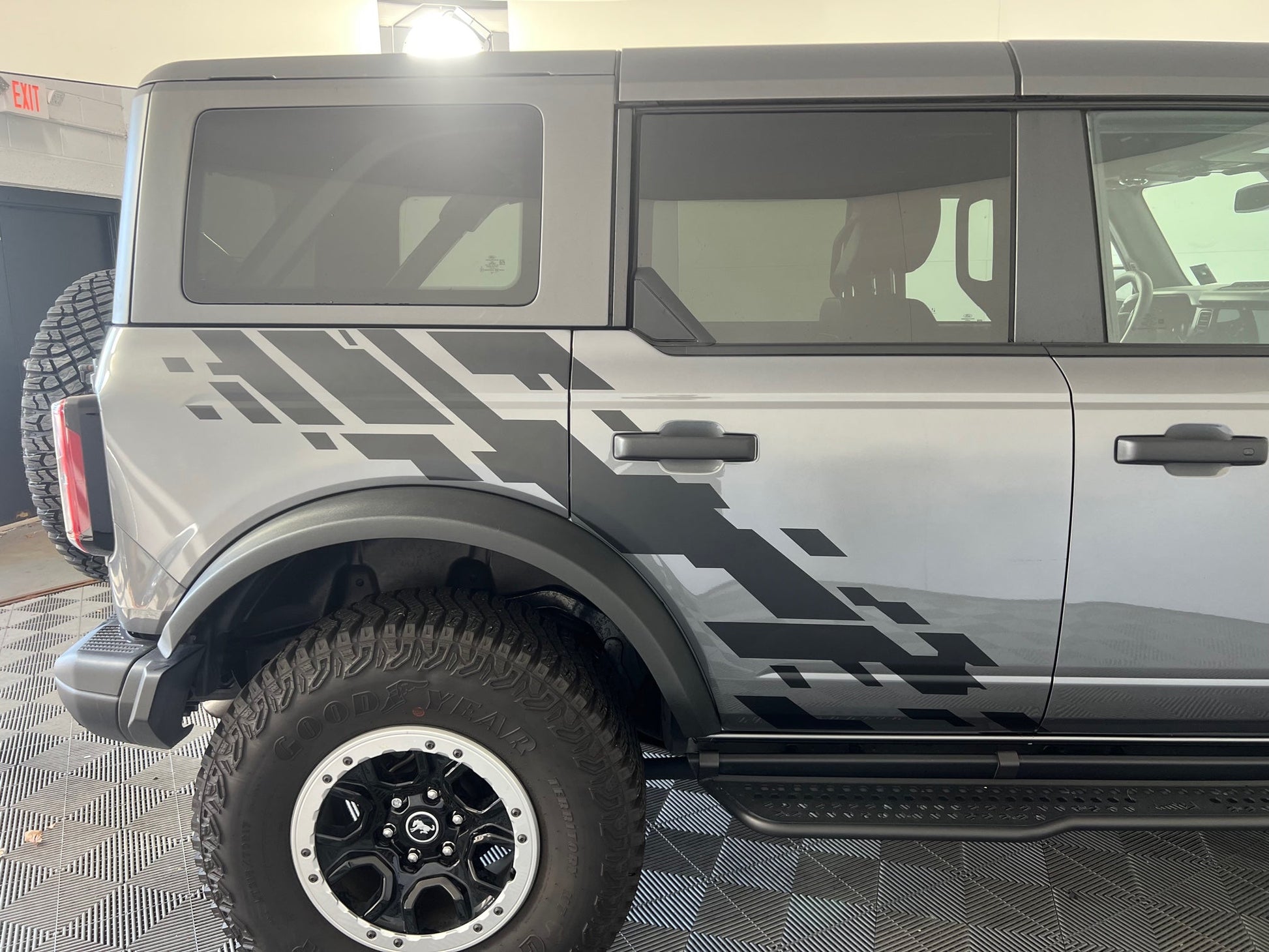 Side Decals for 2021 - 2025 Ford Bronco (x2) - Speedlogix