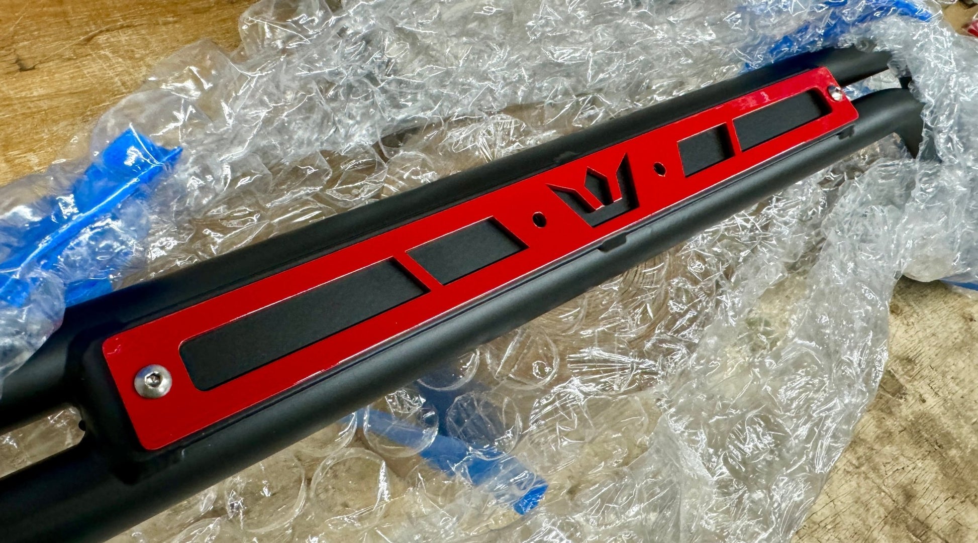 Speedlogix 2 - Point Front Strut Brace 2009 - 2023 Challenger/Charger 5.7L, 6.4L - Speedlogix