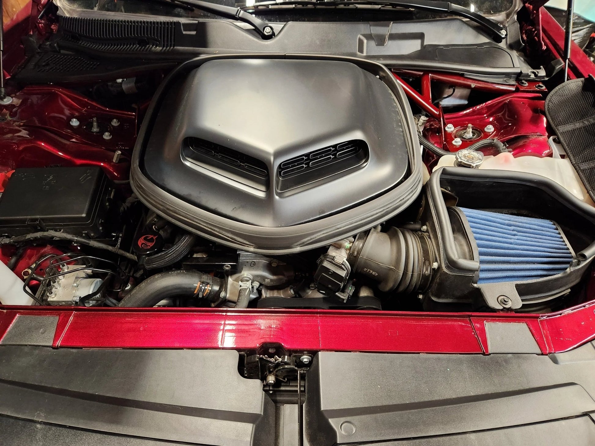 Speedlogix 4 - point Strut Tower Brace 2005 - 2023 Challenger/Charger 3.6L, 5.7L, 6.1L, 6.4L - Speedlogix