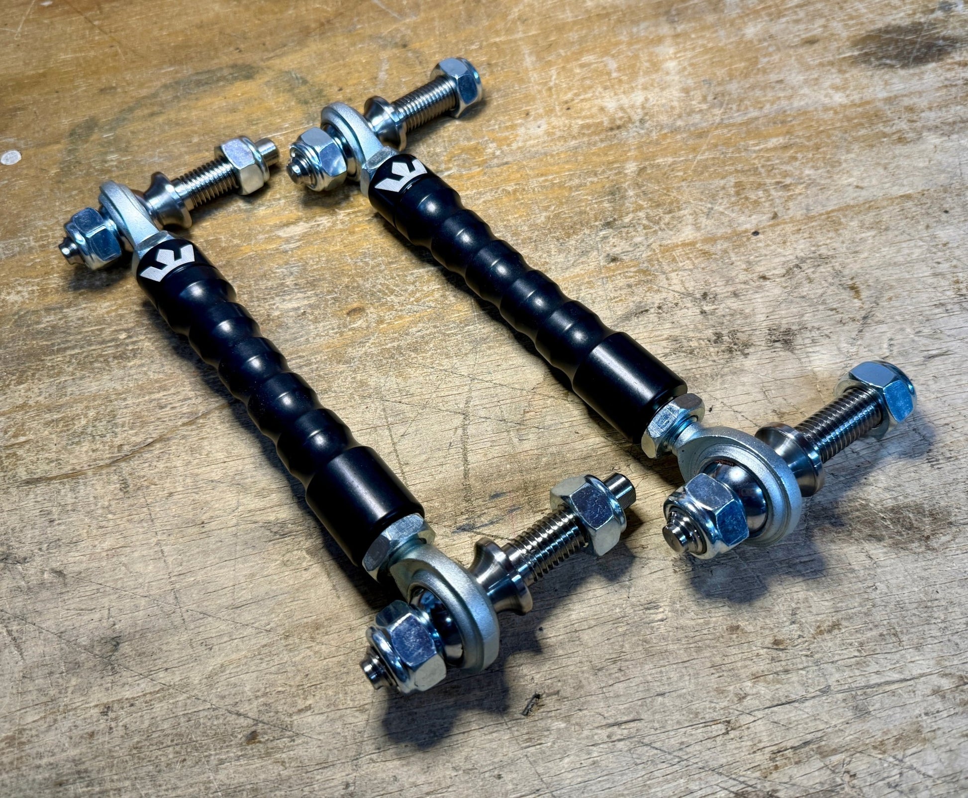 Speedlogix Adjustable Front Sway Bar End Links 2005 - 2023 Challenger/Charger - Speedlogix