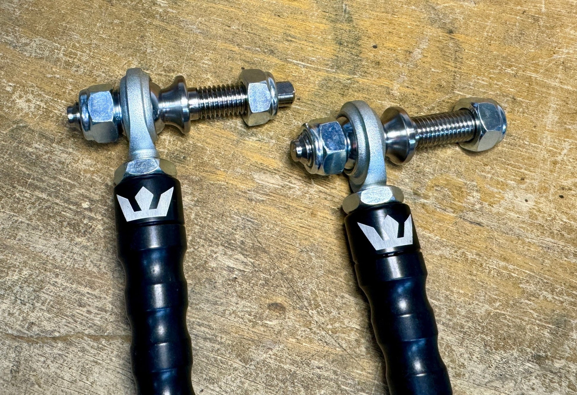 Speedlogix Adjustable Front Sway Bar End Links 2005 - 2023 Challenger/Charger - Speedlogix