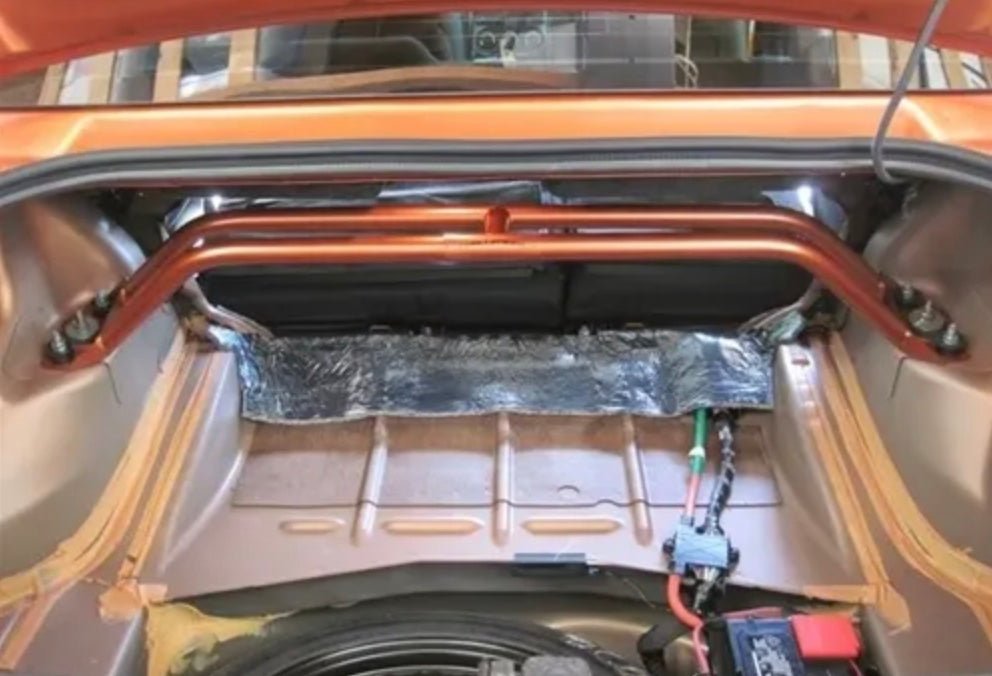 Speedlogix Arched 2 - point Rear Shock Tower Brace 2005 - 2023 Challenger/Charger - Speedlogix