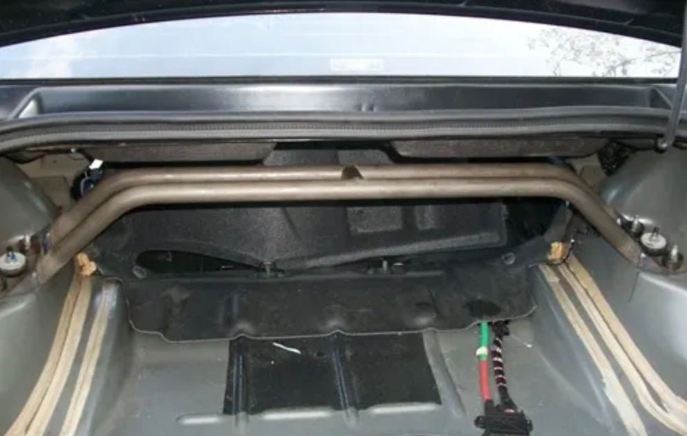 Speedlogix Arched 2 - point Rear Shock Tower Brace 2005 - 2023 Challenger/Charger - Speedlogix