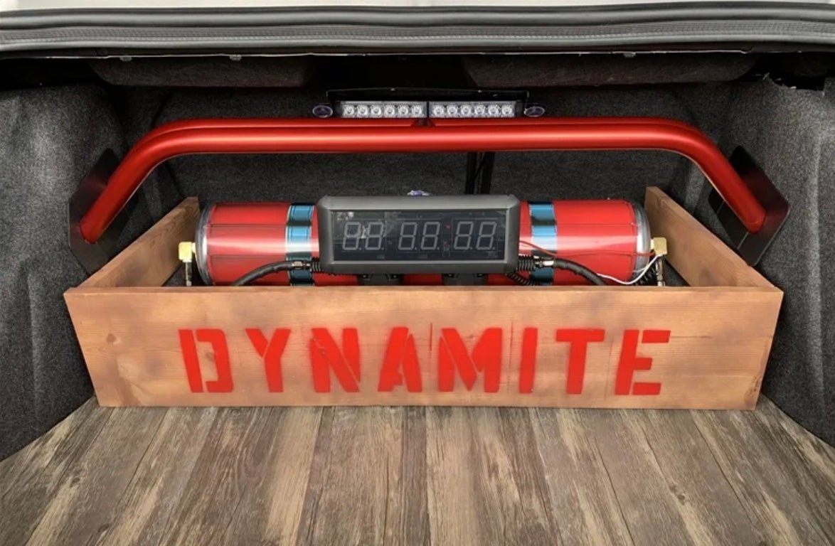 Speedlogix Arched 2 - point Rear Shock Tower Brace 2005 - 2023 Challenger/Charger - Speedlogix