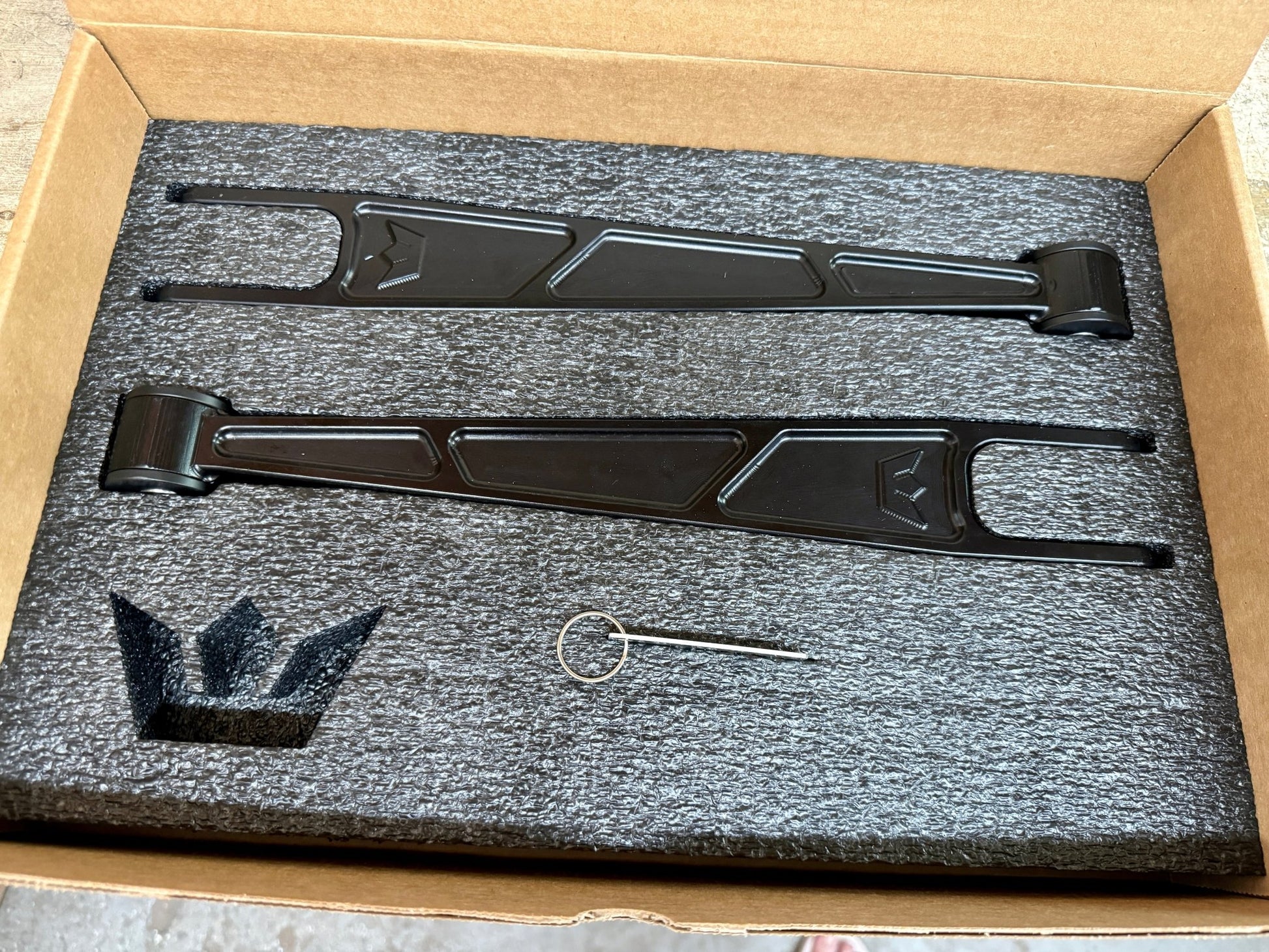 Speedlogix Billet Tension Arms 2005 - 2023 Challenger/Charger - Speedlogix