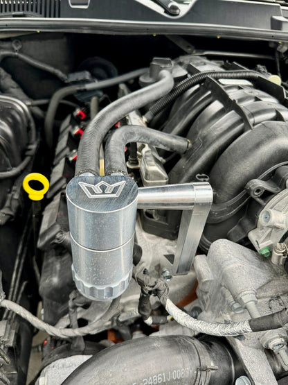 Speedlogix Elite Oil Catch Can 2005 - 2023 Challenger/Charger - Speedlogix