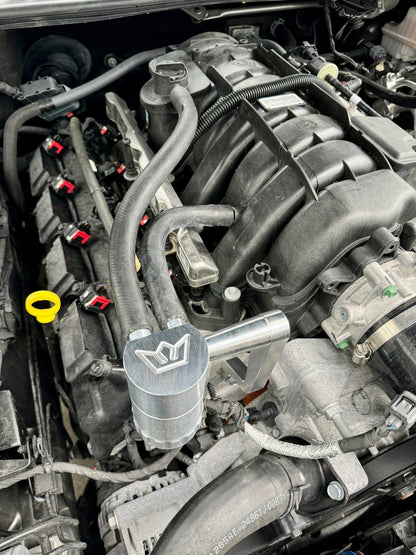 Speedlogix Elite Oil Catch Can 2005 - 2023 Challenger/Charger - Speedlogix