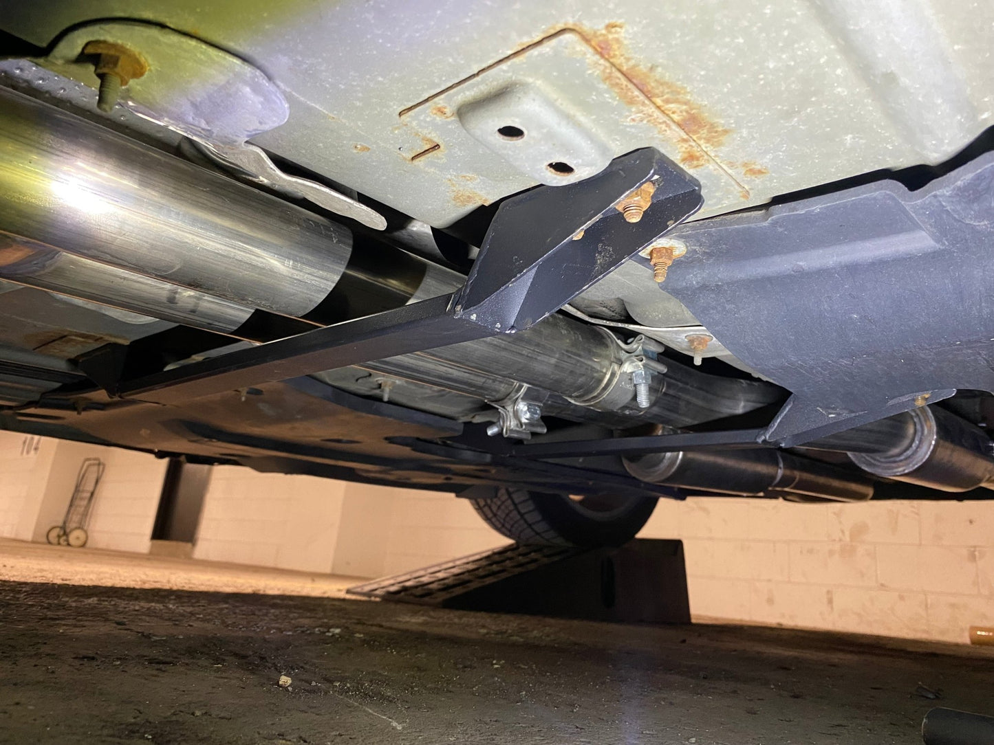 Speedlogix Front Tunnel Brace 2005 - 2023 Charger - Speedlogix