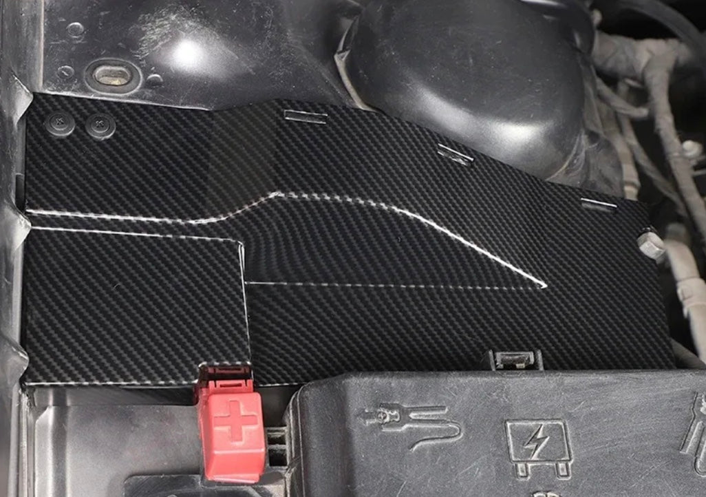 Speedlogix Fuse/Strut Dust Cover (Carbon) 2015 - 2023 Challenger - Speedlogix