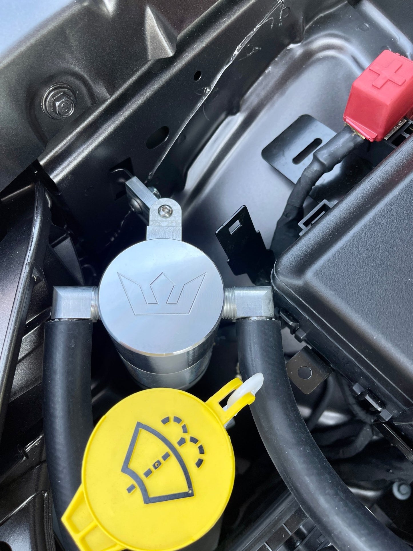 Speedlogix Oil Catch Can w/ Fender Mount Universal - Speedlogix