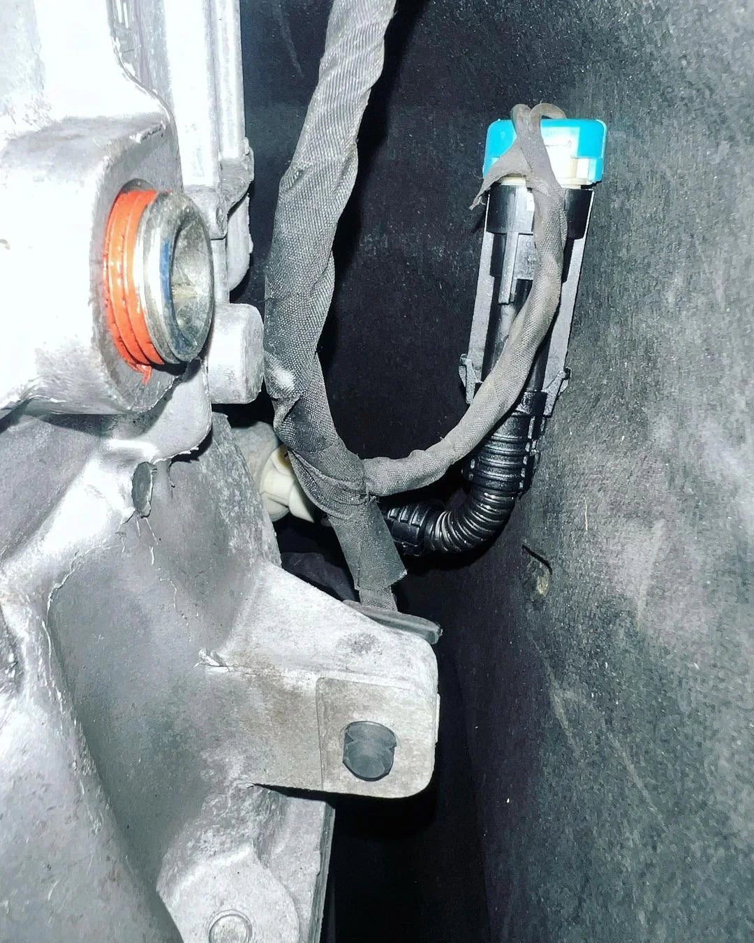 Speedlogix Skip Shift Eliminator 2009 - 2023 Challenger (6 - speed Manual) - Speedlogix