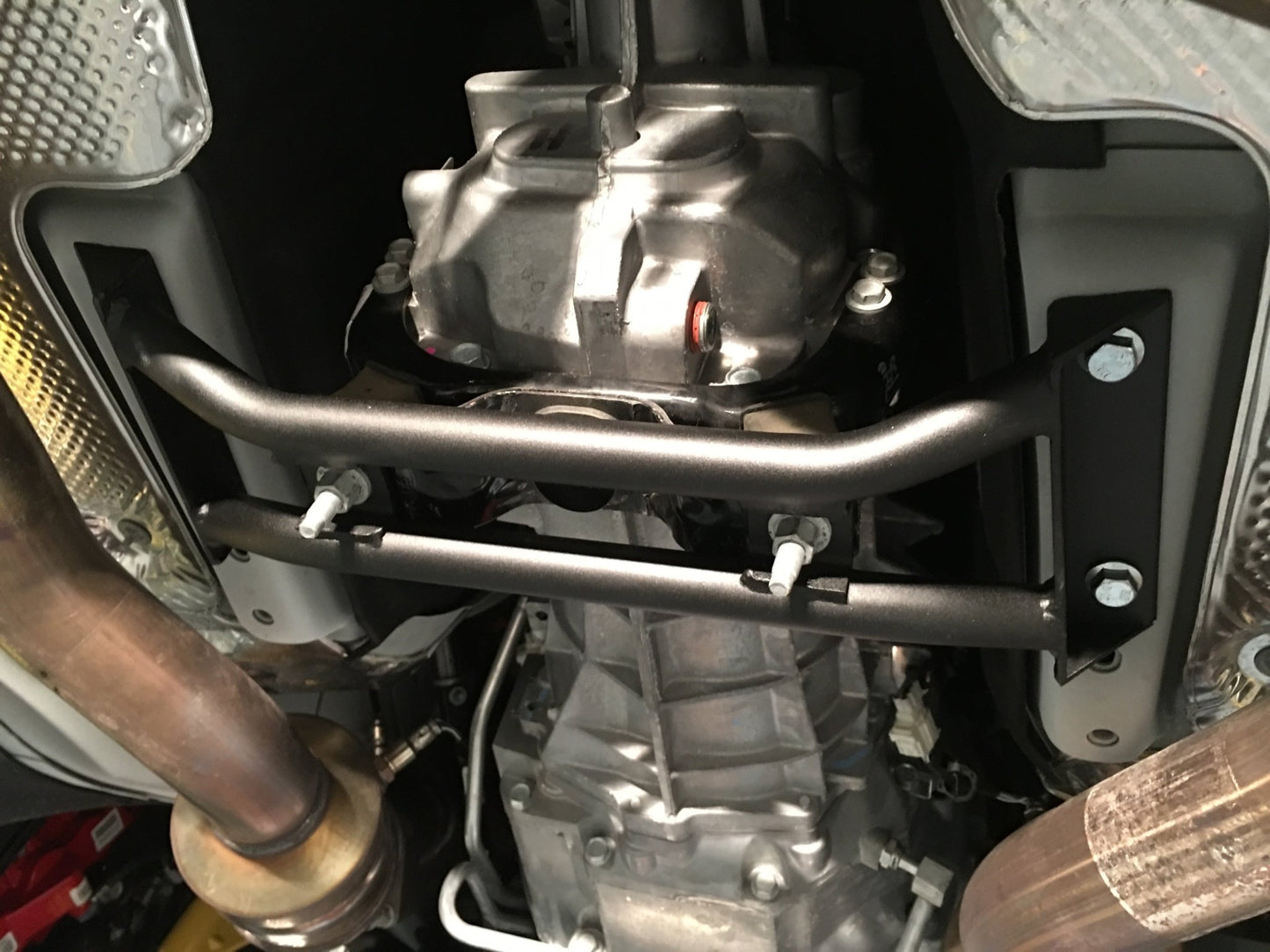 Speedlogix Transmission Brace 2009 - 2023 Challenger (6 - Speed) - Speedlogix