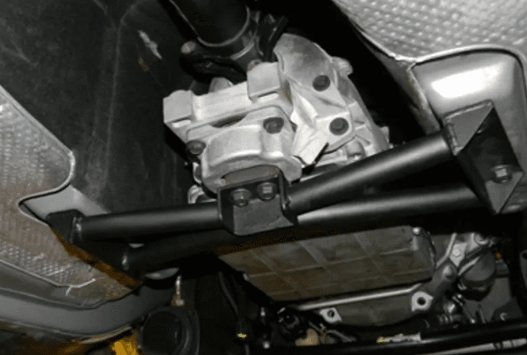 Speedlogix Transmission Cross - Member 2005 - 2014 Challenger/Charger V8 Auto - Speedlogix