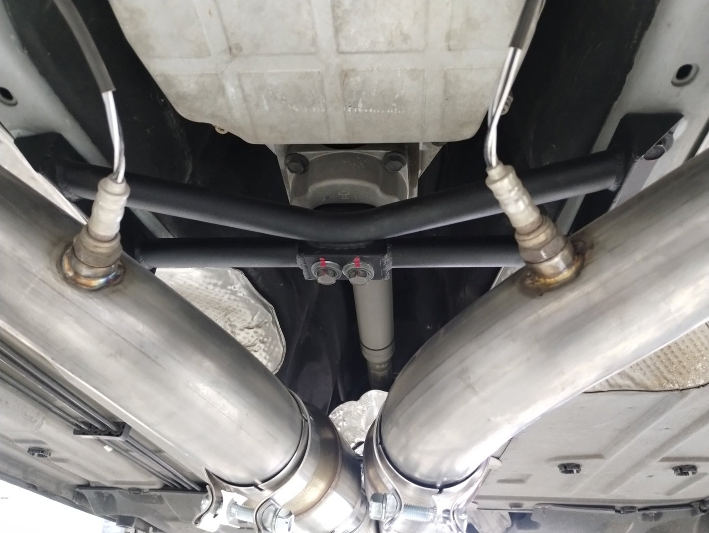 Speedlogix Transmission Cross - Member 2005 - 2014 Challenger/Charger V8 Auto - Speedlogix