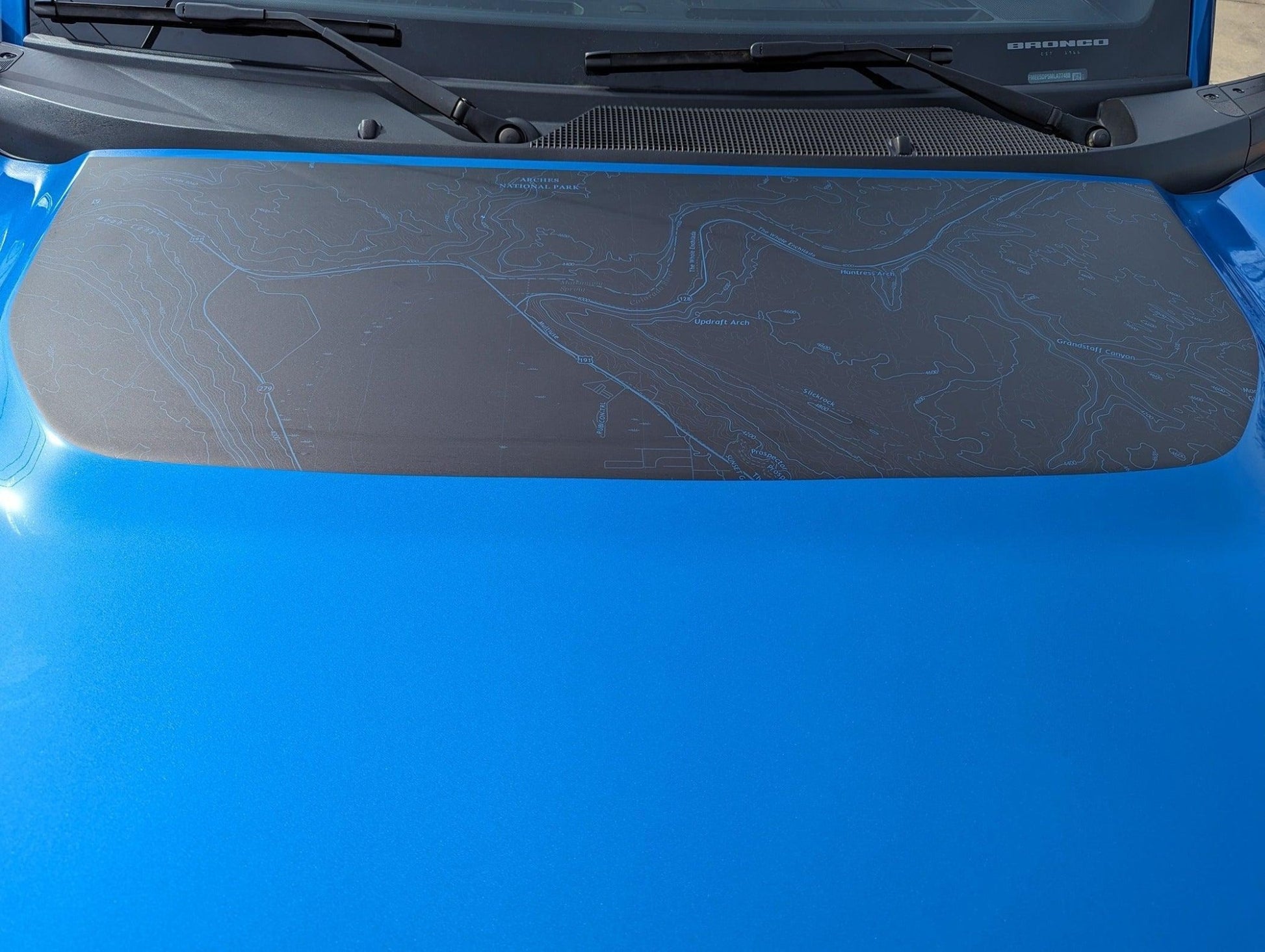 Stealth Black Arches National Park Topographic Map Hood Overlay (Printed Series) - 2021+ Bronco - Speedlogix