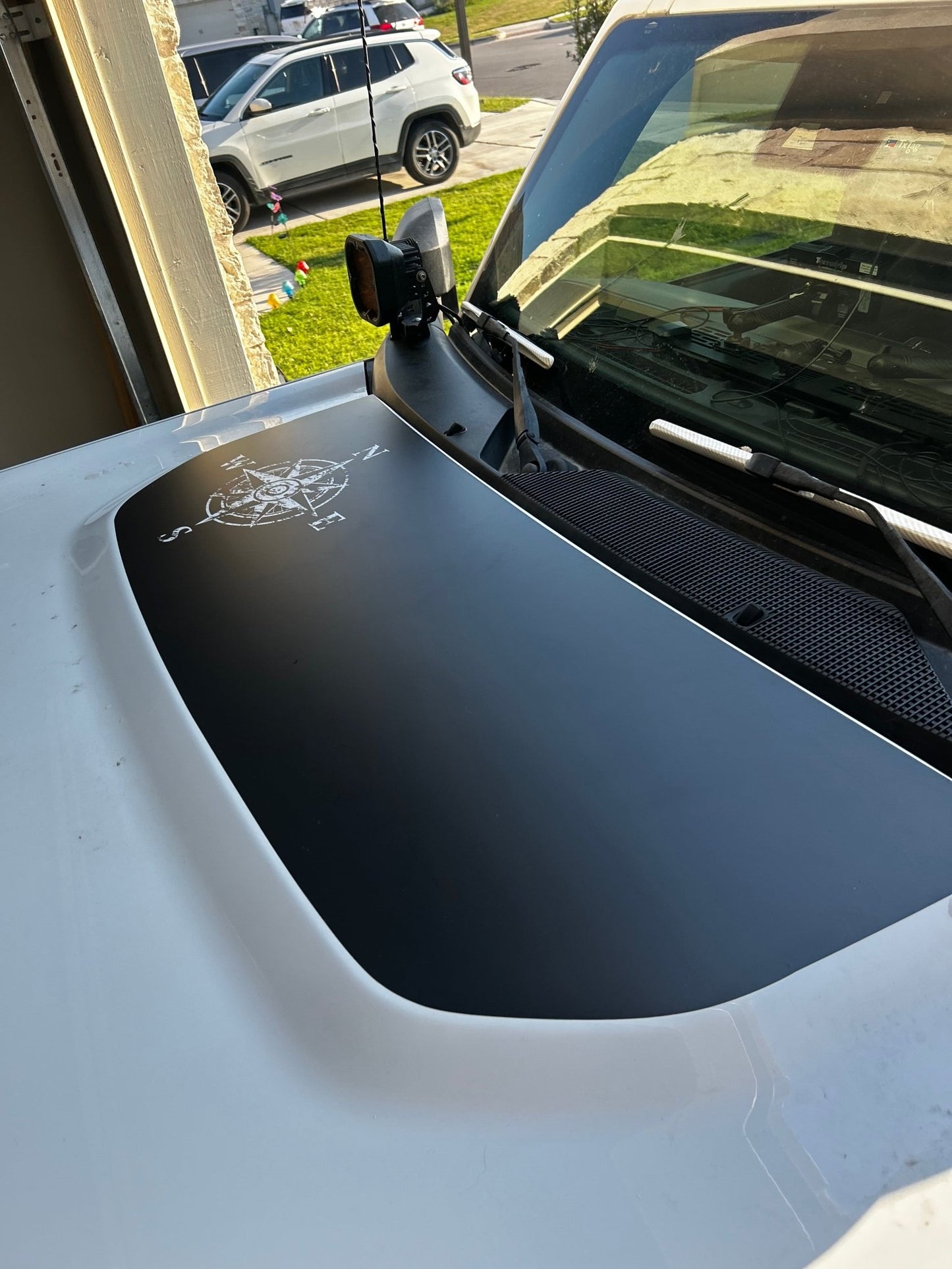 Stealth Black Compass Rose Hood Overlay (Printed Series) - 2021+ Bronco - Speedlogix