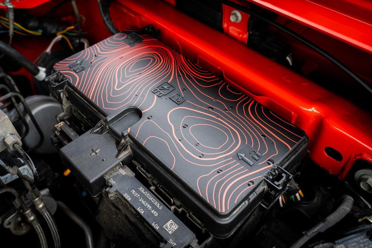 Topo Fuse Box Cover Overlay - 2021+ Bronco / 2024+ Ranger