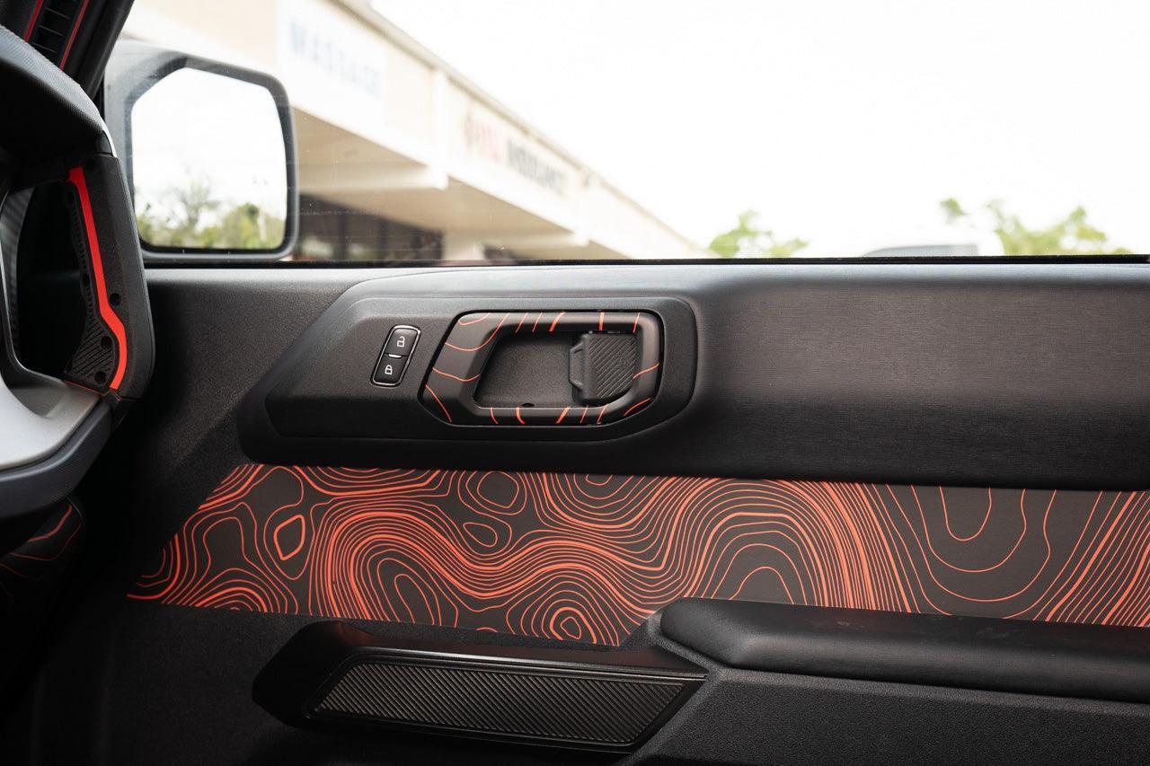 Topo Interior Door Handle Overlays - 2021+ Bronco - Speedlogix