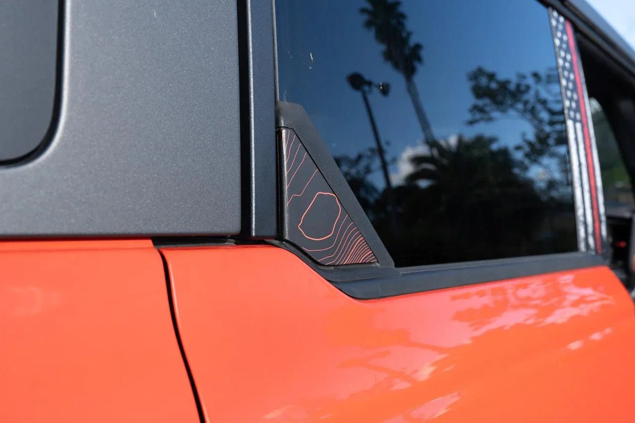 Topo Rear Window Triangle Overlay (Printed Series) - 2021+ Bronco 4 Door - Speedlogix