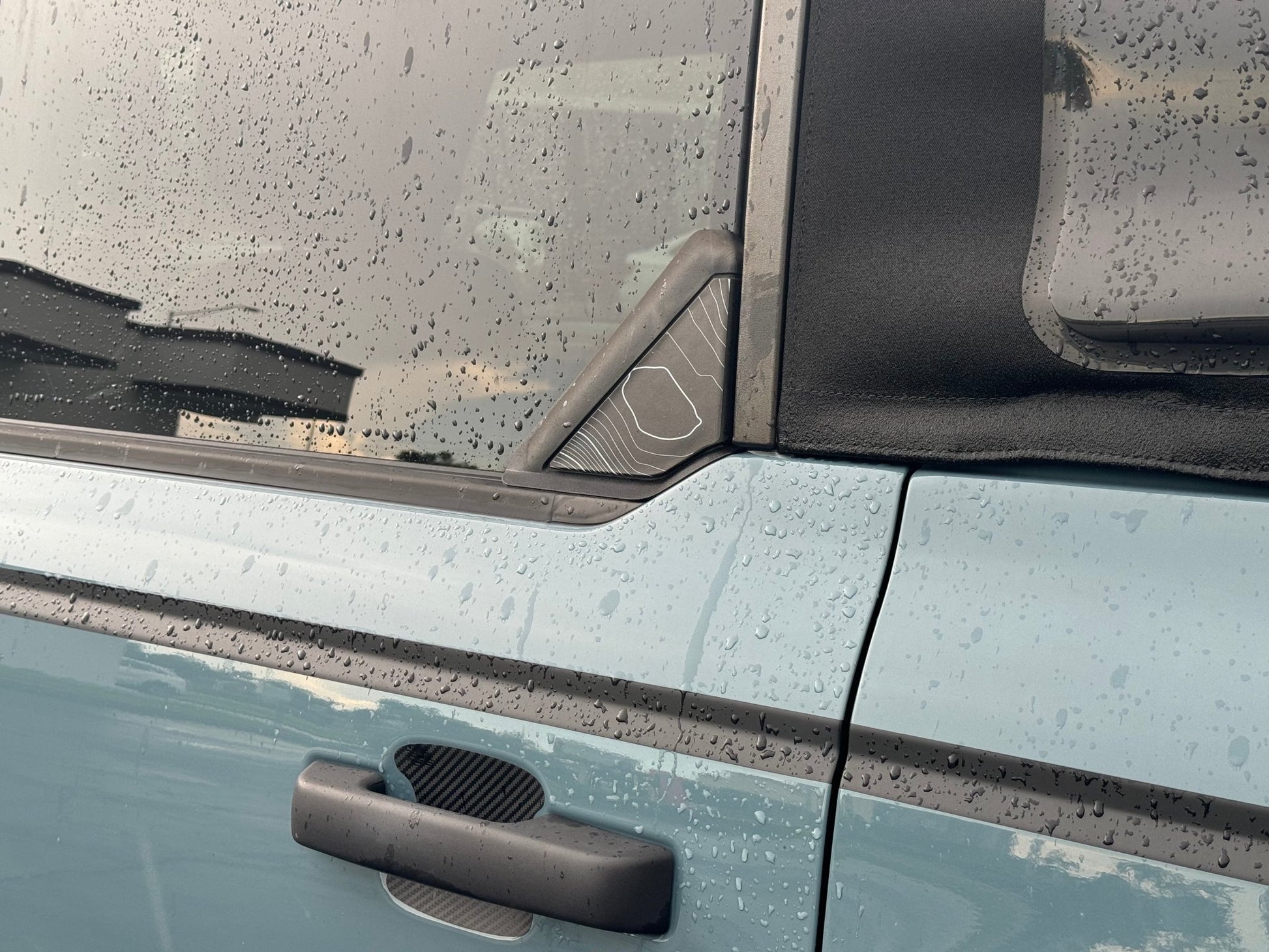 Topo Rear Window Triangle Overlay (Printed Series) - 2021+ Bronco 4 Door - Speedlogix