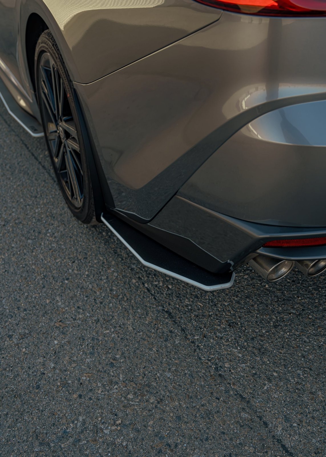Toyota Camry (2025+) SE / XSE Rear Diffuser + Outer Spats - Speedlogix