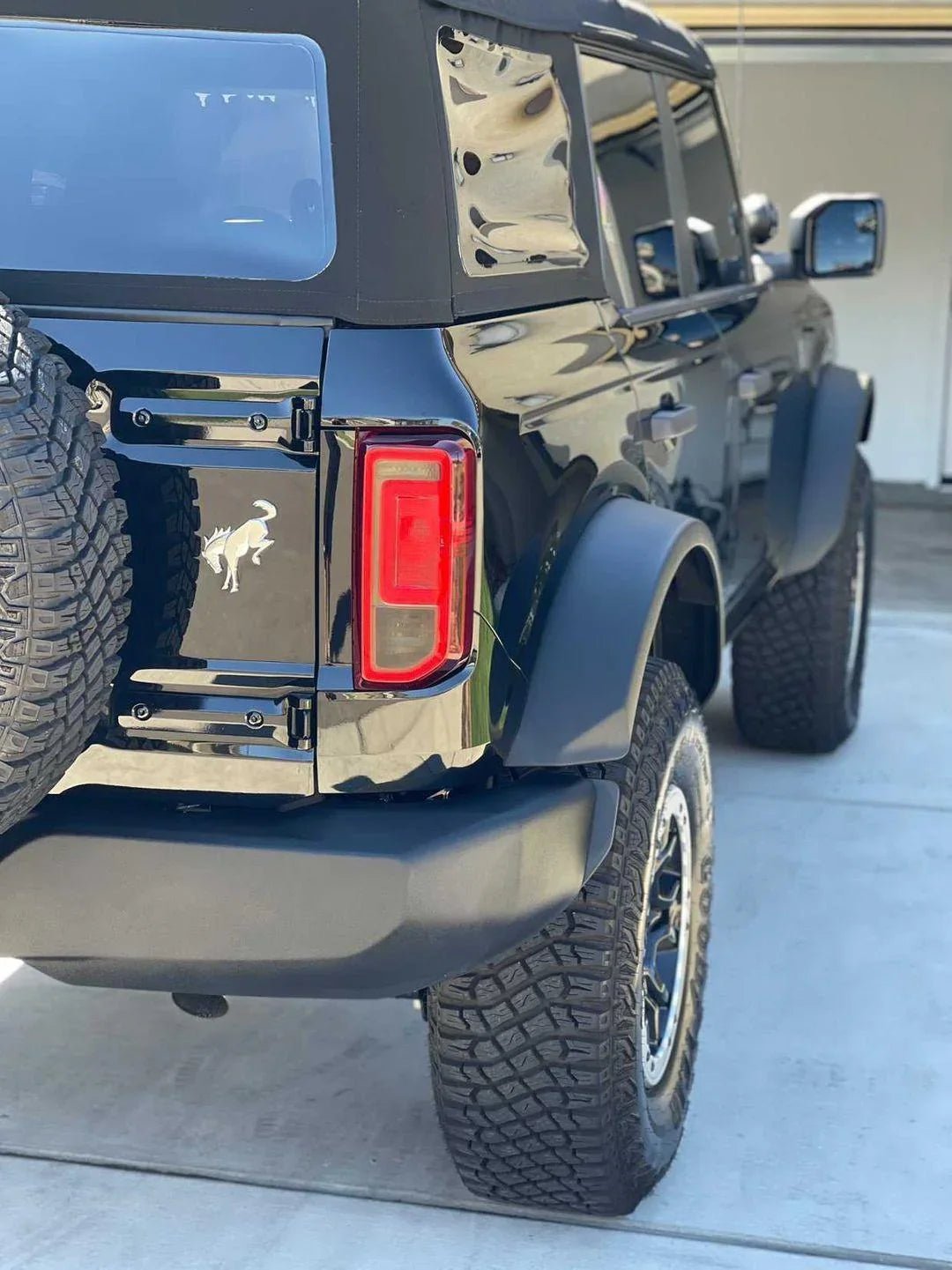 Version 1H Tail Light Overlays - 2021+ Bronco (w/ Halogen Taillights) - Speedlogix