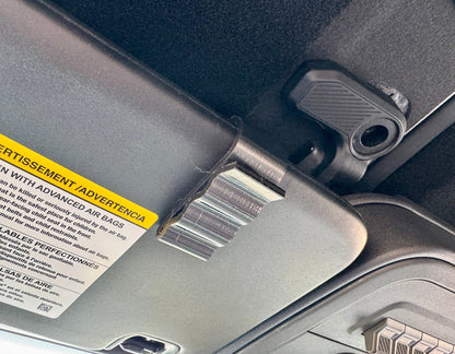 Visor Clip Sunglasses Holder, Universal Fit - Speedlogix