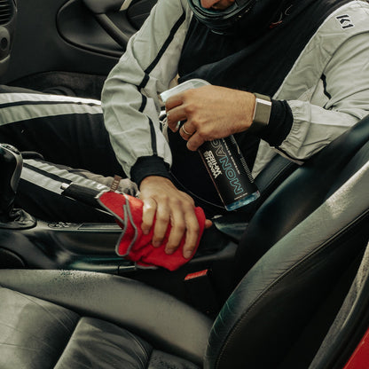 WASH&WHIPS Quick Detailing Pro Kit for Auto Detailing - 16 - Piece Complete Car Care Set - Speedlogix